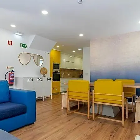 Hotel Dude 4*